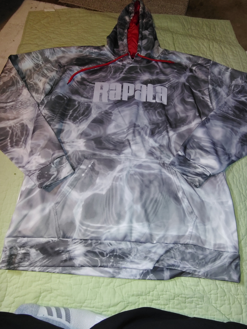 Men's Gray Water-Print Zip-Up Hoodie with Red Lining
